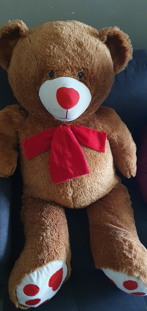 Valentine's day huge Teddy bear