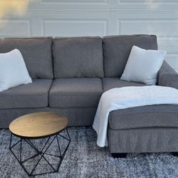 Sectional Couch With Chaise