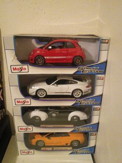 Maisto Special Edition 1:18 Diecast Cars