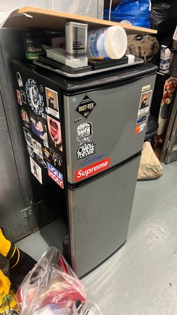 Mini fridge
