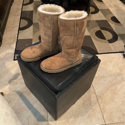 UGG Classic Tall Boots Size 8