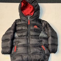 Snozu toddler boys size 2T fleece lined hooded Puffer winter coat jacket 