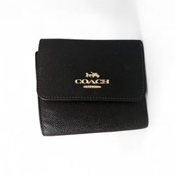 Coach black Pebbled Leather Medium Wallet 