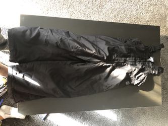 Snow pants . Size 5/6