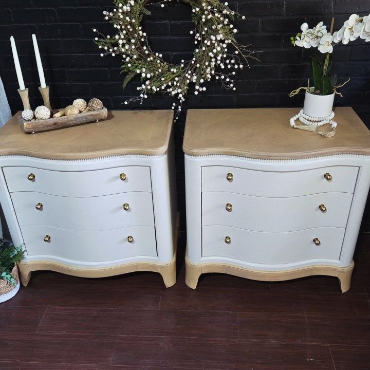 XXL SET OF NIGHTSTANDS