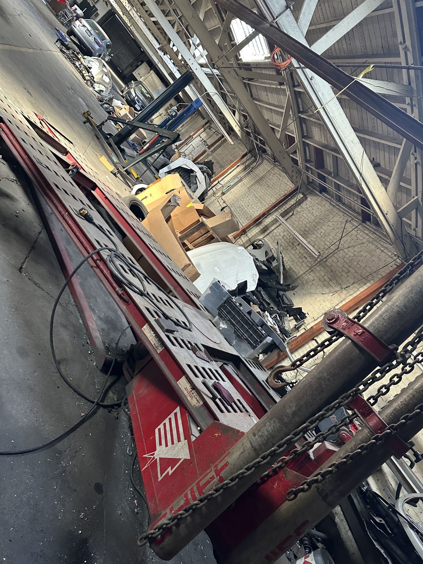Chief EZ liner 21 - Heavy Duty Frame Machine