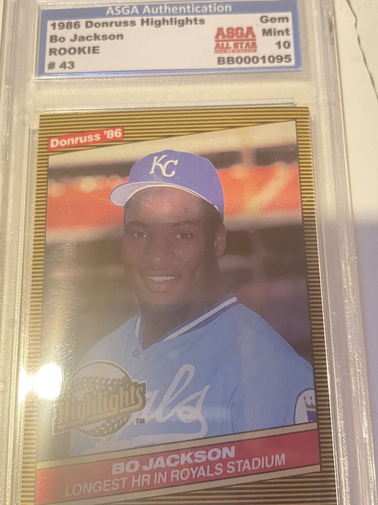 Graded Bo Jackson Card