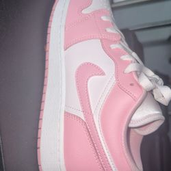 Air Jordan 1  Low Soft Pink /pearl Pink /white 
