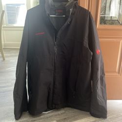 Mammut Gore-tex membrane Men Rain Waterproof Black Jacket size XX Large Adult