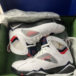 Jordan 7 Retro PSG
