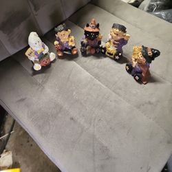 Halloween Themed Ceramic Figurines