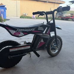 125cc Electric Razor Bike 