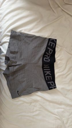Nike pro