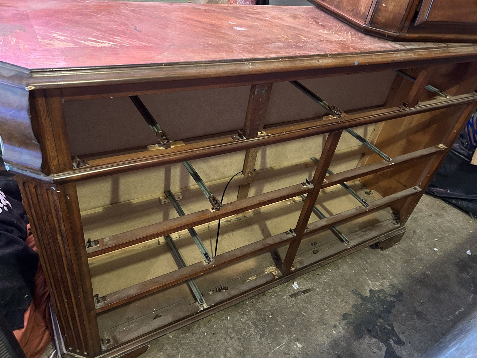 Brown Wardrobe With Mirror