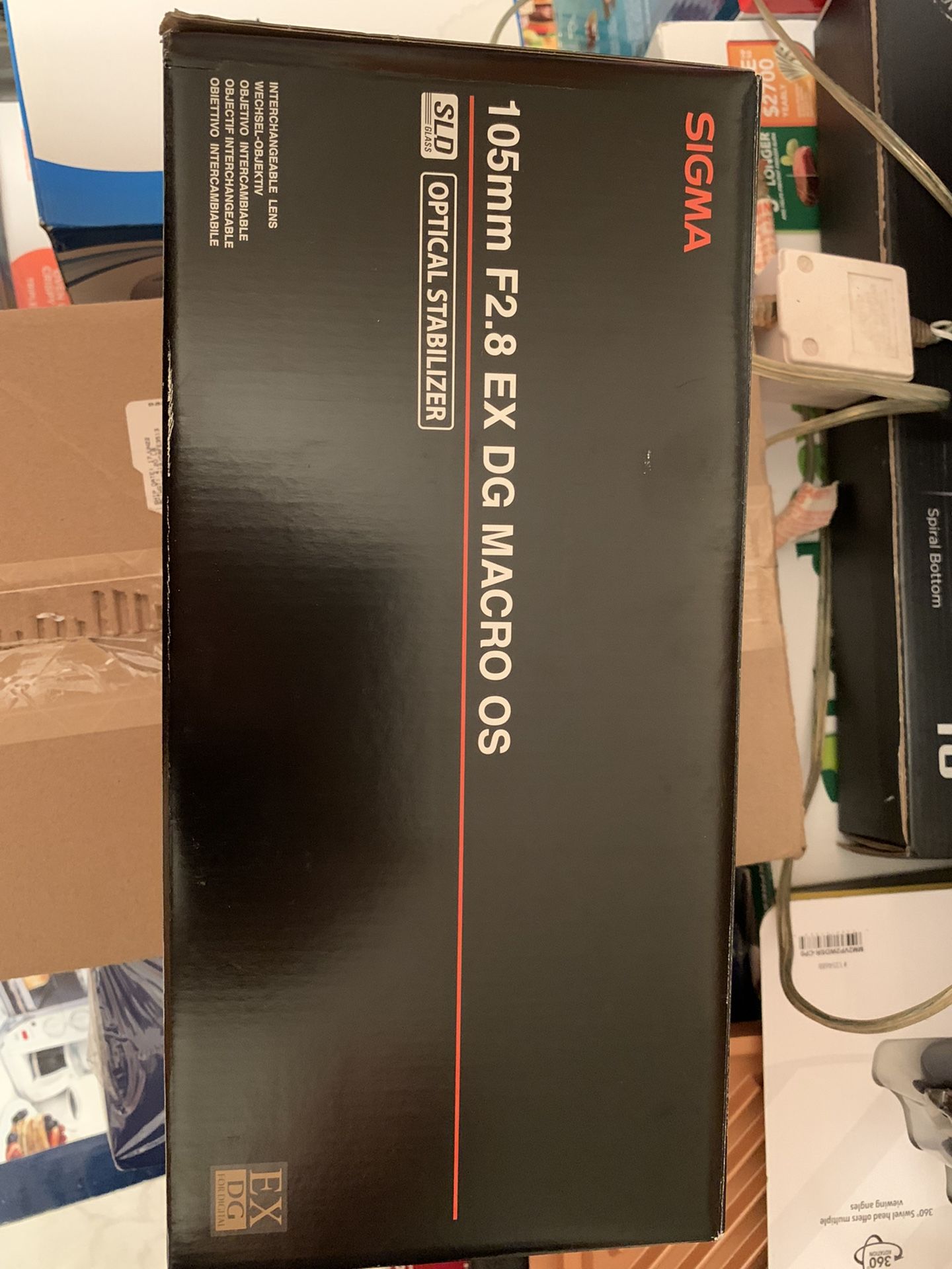 Sigma 105mm F2.8 EX DG Macro OS