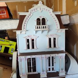 Wooden Doll House 
