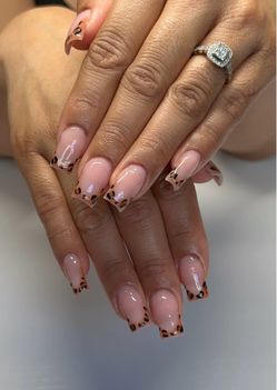 Nail lamp