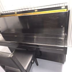 Yamaha Nippon Gakki P2 Piano 