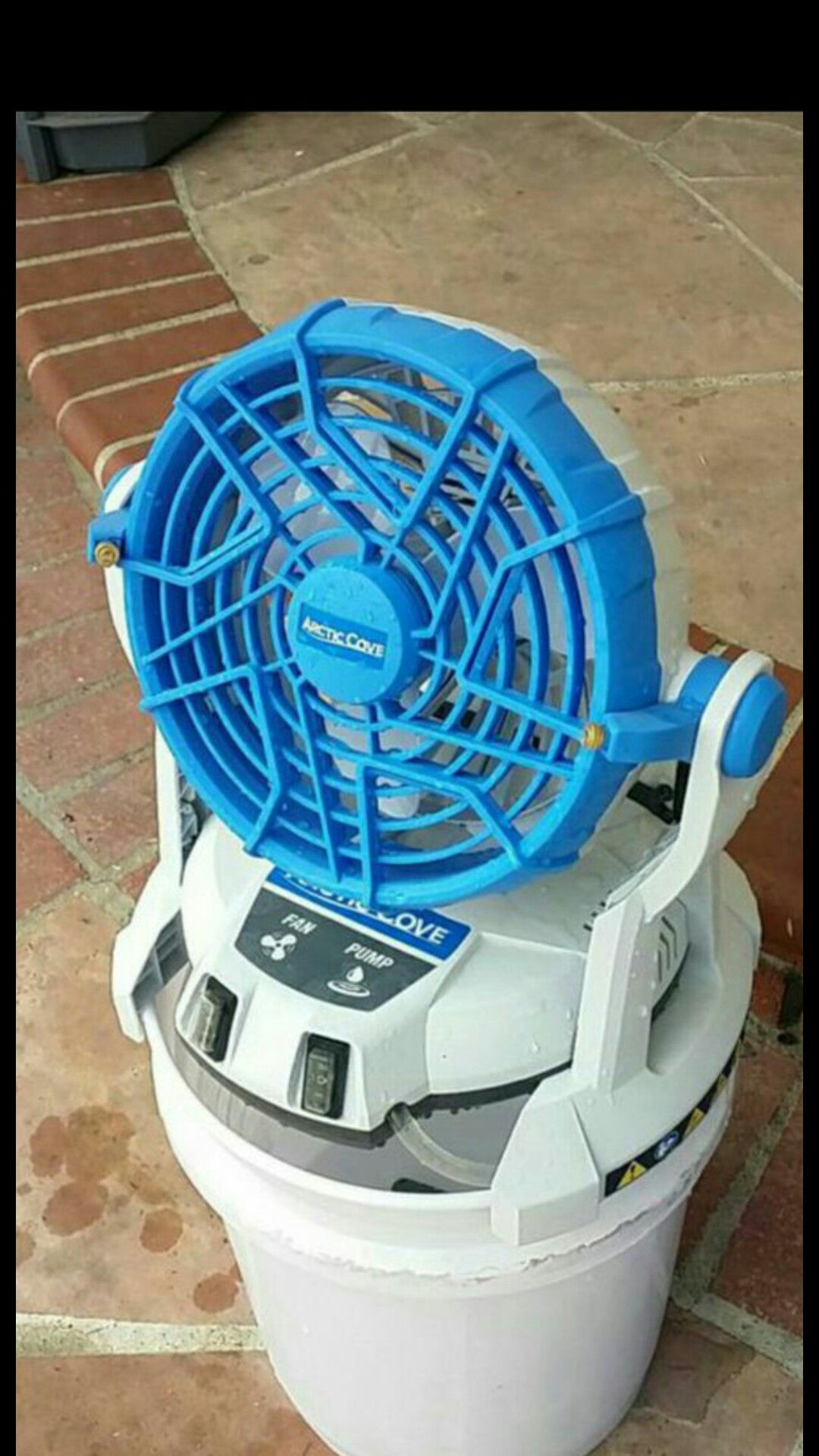 Artic Cove ryobi 18V cordless misting fan Bucket tool only uses ryobi 18v battery