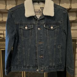 NEW Boys Levis Jacket (Size M) (10-12) 