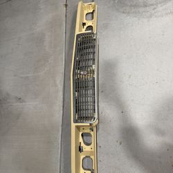 1987 Monte Carlo Header Panel