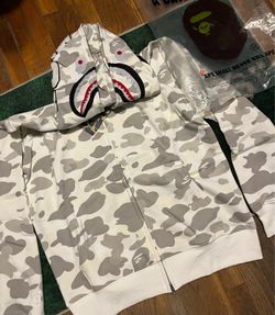 White bape hoodie zipup