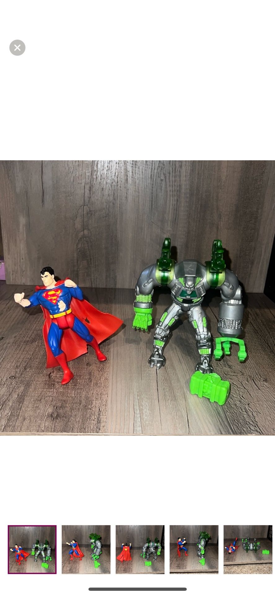 1999 HASBRO SUPERMAN VS. METALLO DC SUPER HEROES ACTION FIGURES. Superman won’t stand on own. His cape will hold him up