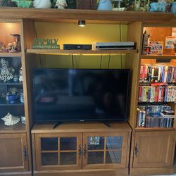 5  Peace Entertainment Center 