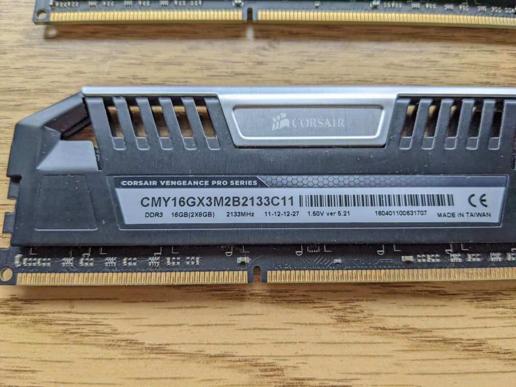 Cmy16gx3m2b2133c11 deals
