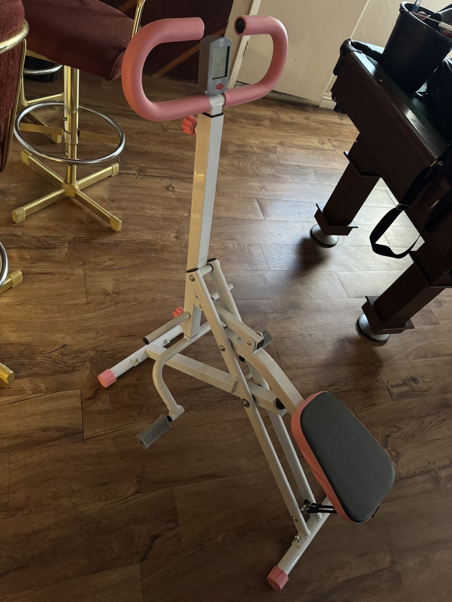 260lbs Squat Machine