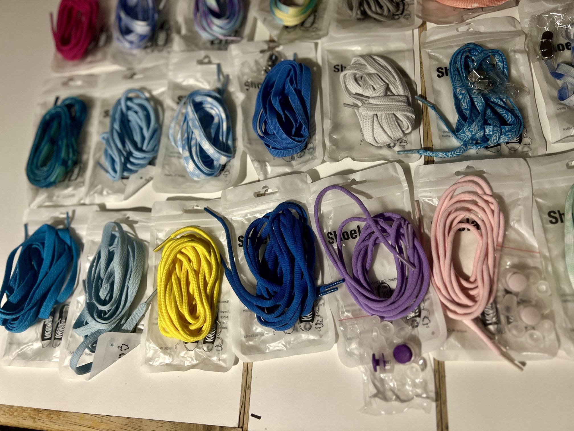 Shoe Laces (Brand New) Tones And Tones