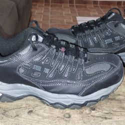 Sketchers Shoes. Size 9.5 In Men. Wide Width