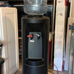 OASIS Bottled Water Dispenser
