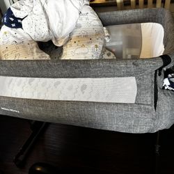 Bedside Bassinet 