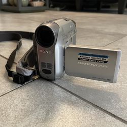 Sony Handycam Mini-Dv Video Camera 