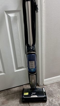 SHARK STEAM MOP