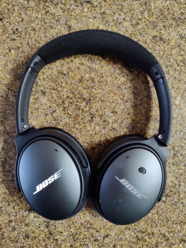 Bose Quiet Comfort 25 Headphones