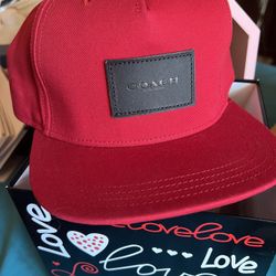 Beautiful COACH Hat! Free Gift Box
