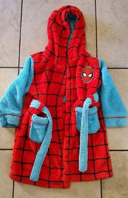 Spiderman Robe. Size 5-6 
