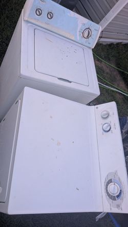 Washer and dryer set 250$
