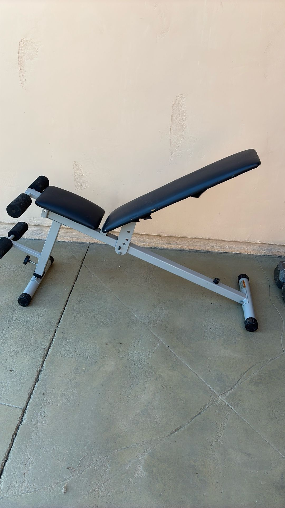 Weight Bench
