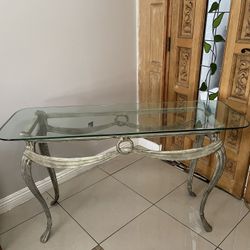 Entrance Table