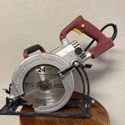 Chicago Electric 7-1/4” Worm Drive Saw - 13A - Works Great