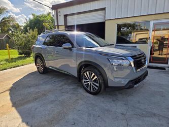 2022 Nissan Pathfinder