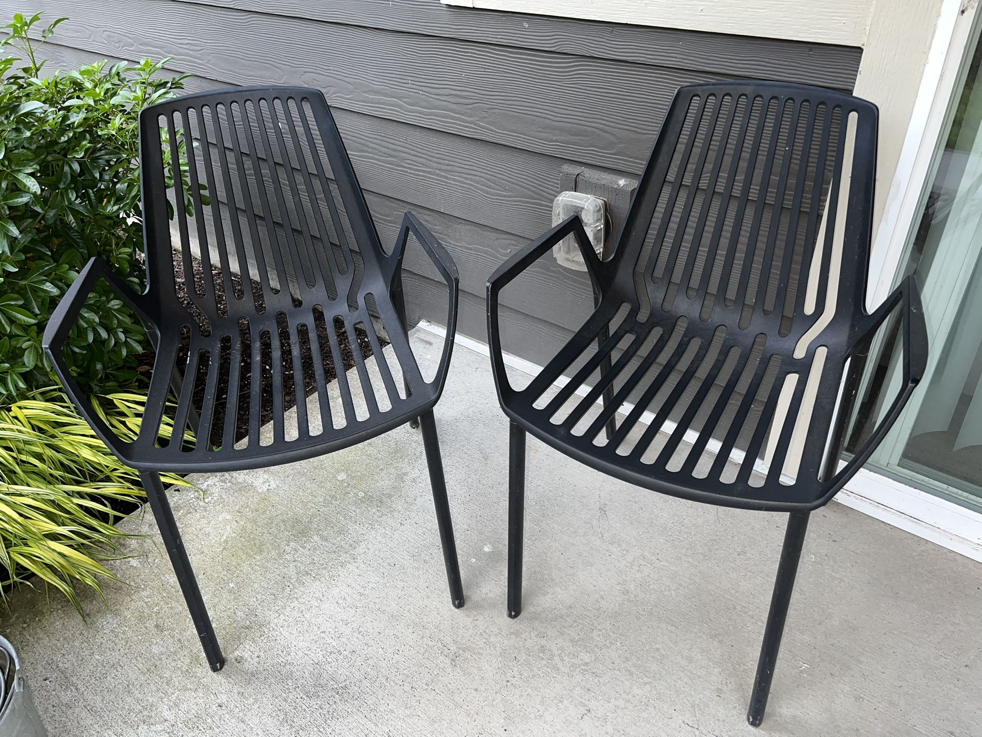 Outdoor Chairs