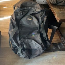 Mercury Luggage Coronado Wheeled Duffel Bag