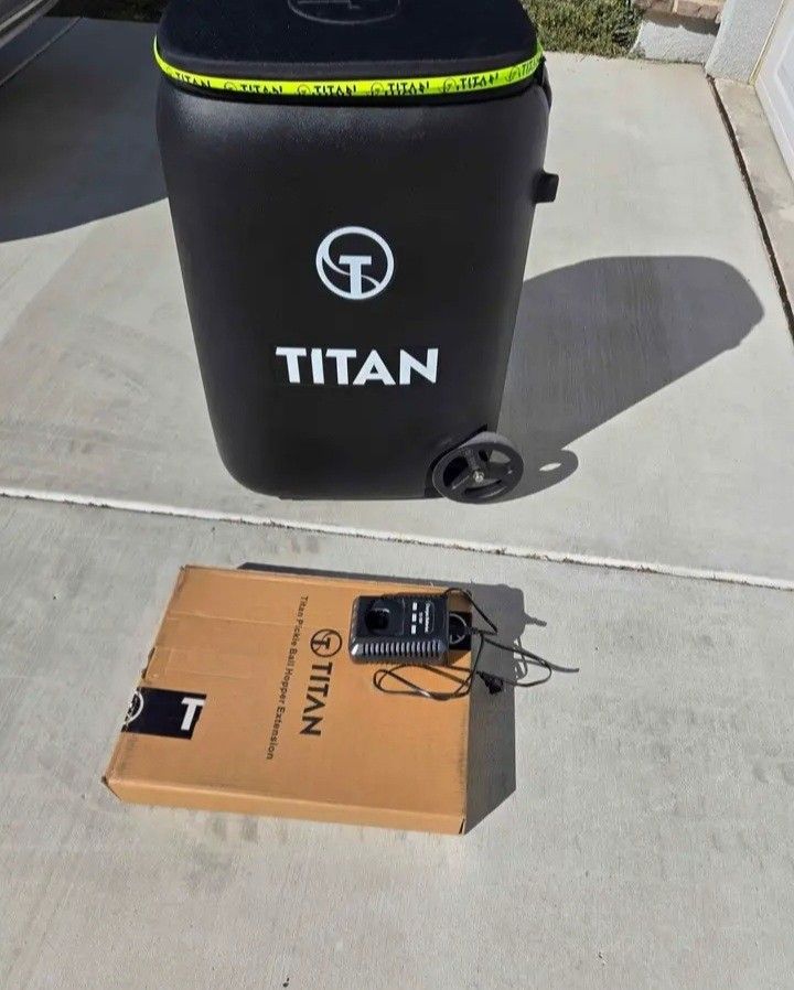 Titan One Pickleball Machine With Accessories