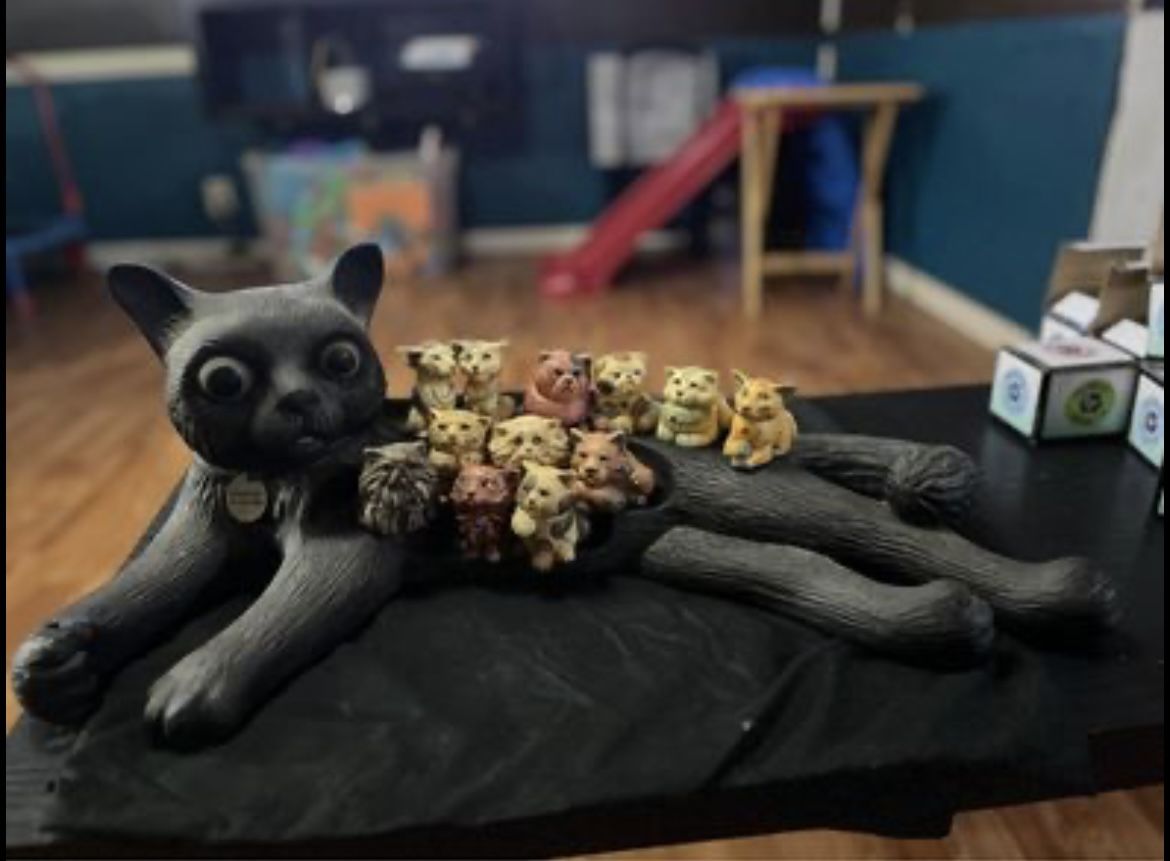Kingdom Of Harmony Calendar Cats