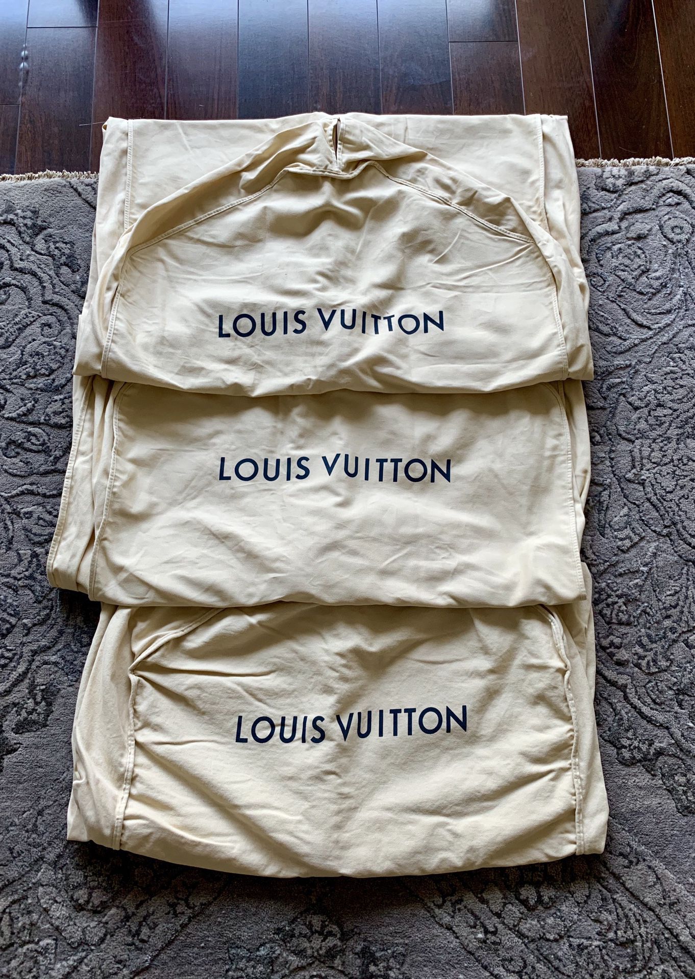 Authentic LV travel garment bags. 3pieces. NEW!