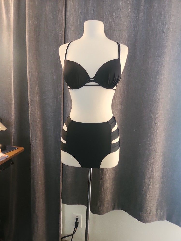 XS Black Bikini Never Worn 34 C